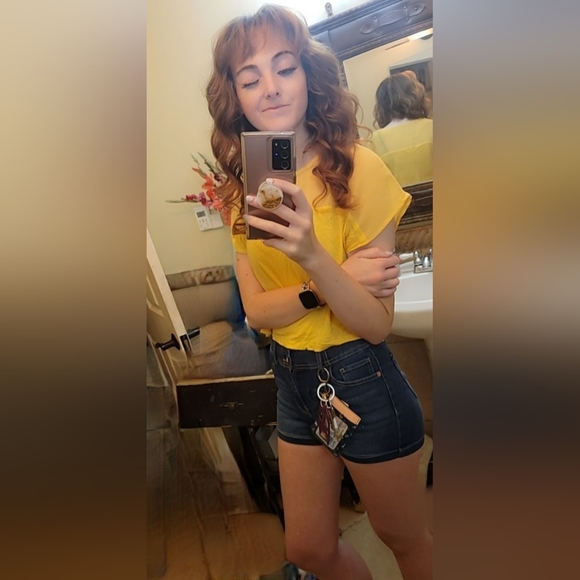 Meet your Posher, Jessica - Picture 8 of 16